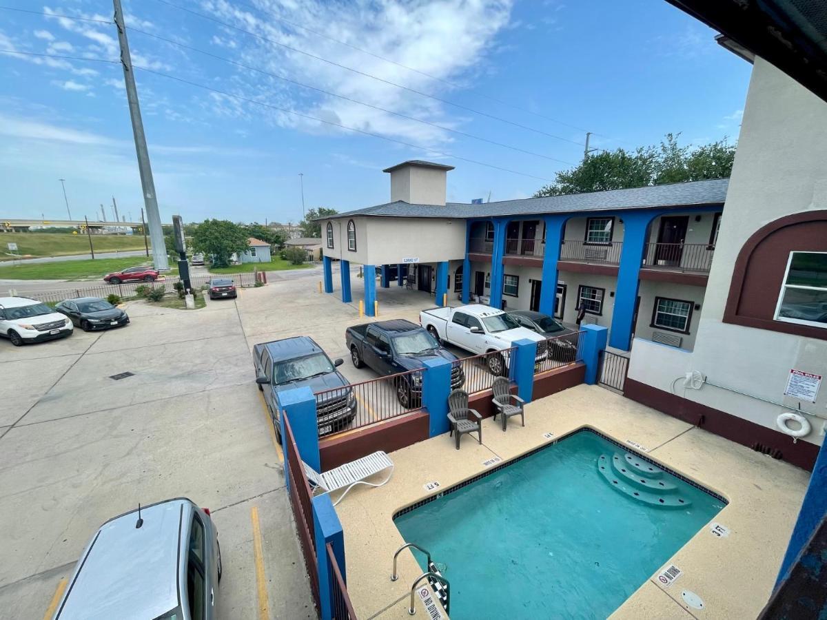 קורפוס כריסטי Airport Inn & Suites מראה חיצוני תמונה