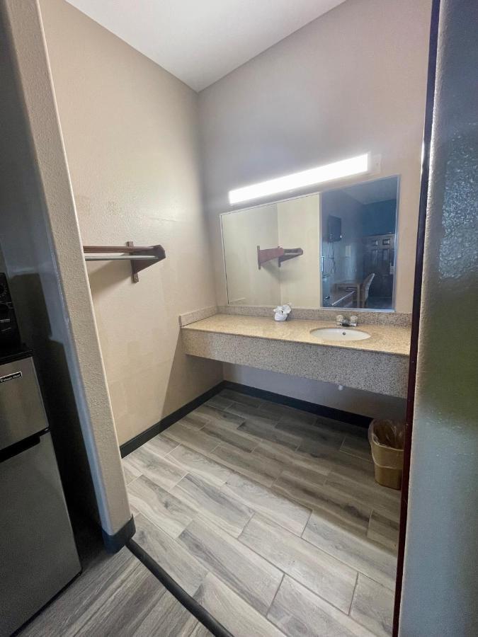 קורפוס כריסטי Airport Inn & Suites מראה חיצוני תמונה